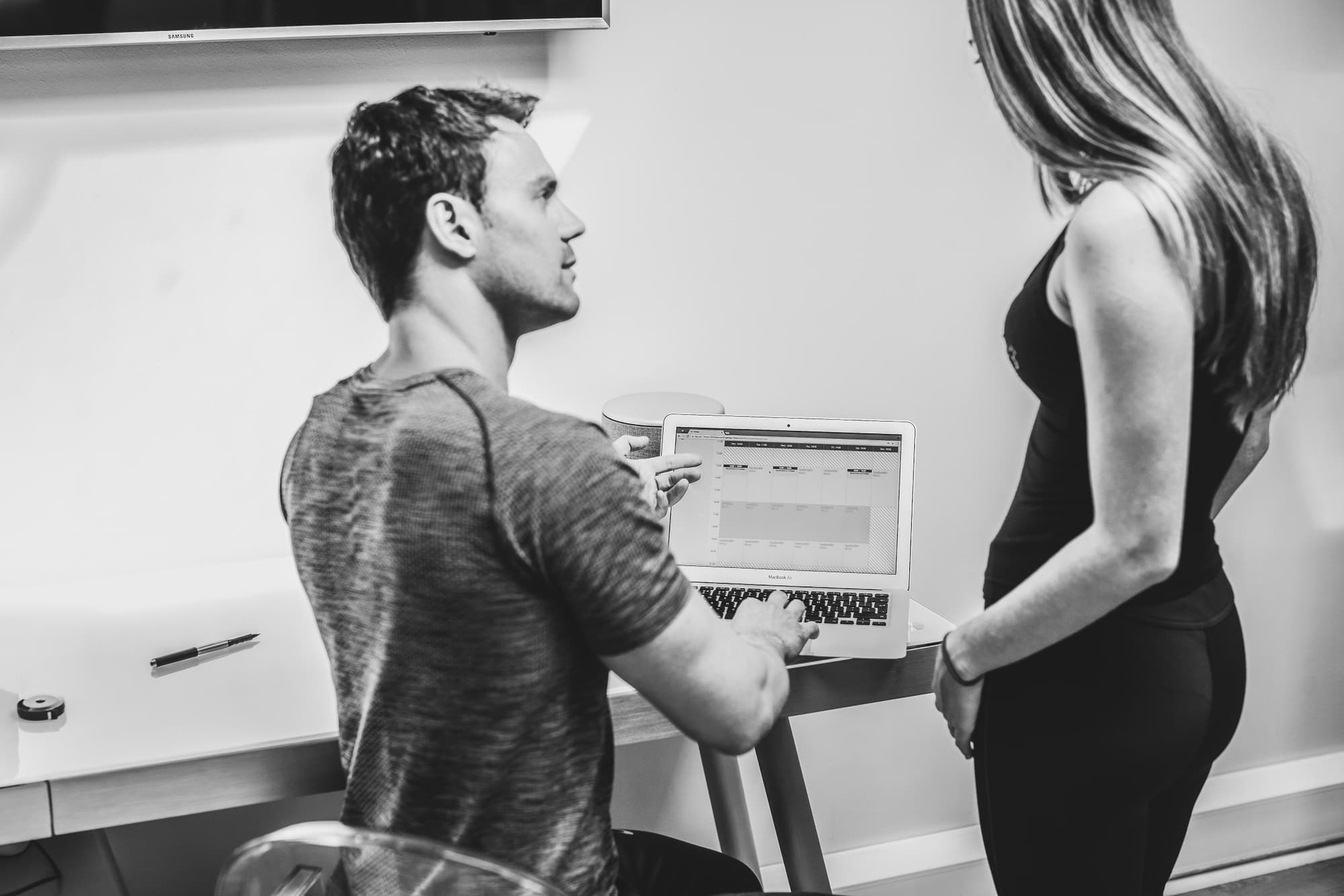 5 WAYS TO MAKE YOUR FITNESS BUSINESS PAPERLESS!